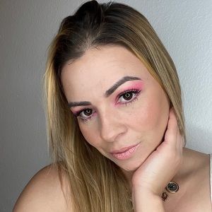 Meet your Posher, Catherine